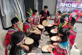 韶關(guān)農(nóng)商銀行分行非洲鼓團(tuán)隊(duì)樂章